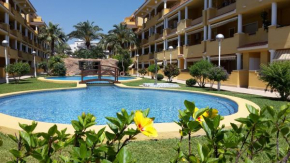 Precioso apart sur y norte cerca playa y centro - Cascadas de la Marina
